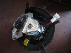 Mercedes Benz - Blower Fan - 2108206842